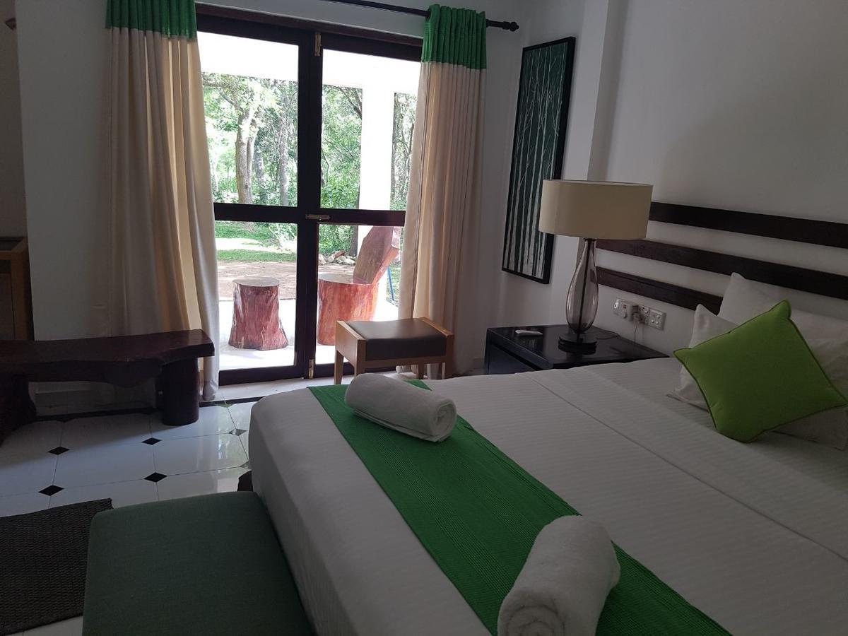 เอจท์ วันเดอร์ รีสอร์ต Hotel สิกิริยา ภายนอก รูปภาพ